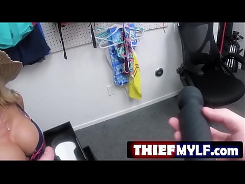 ThiefMYLF.com - Victoria Lobov is brought in by young loss prevention officer Tyler Cruise, who claims Victoria was seen putting merchandise in her purse. 7 мин.