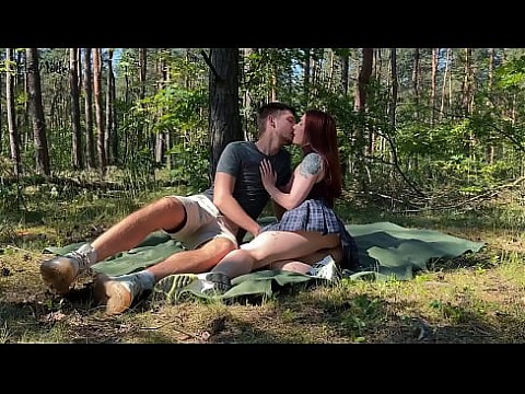 Публичный секс пары на пикнике в парке КлеоМодель 14 мин.