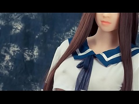 Секс-кукла японской школьницы для анала и глубокой глотки 2 мин.