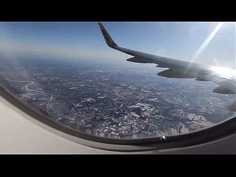 Минет в самолете - видео