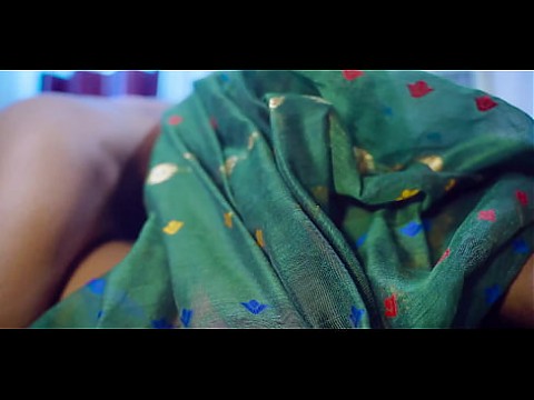 Дези Тарки Сасурджи Не Киа Заббардасти Апни Баху Раани Ке Сат Секс - Полный индийский фильм 22 мин.